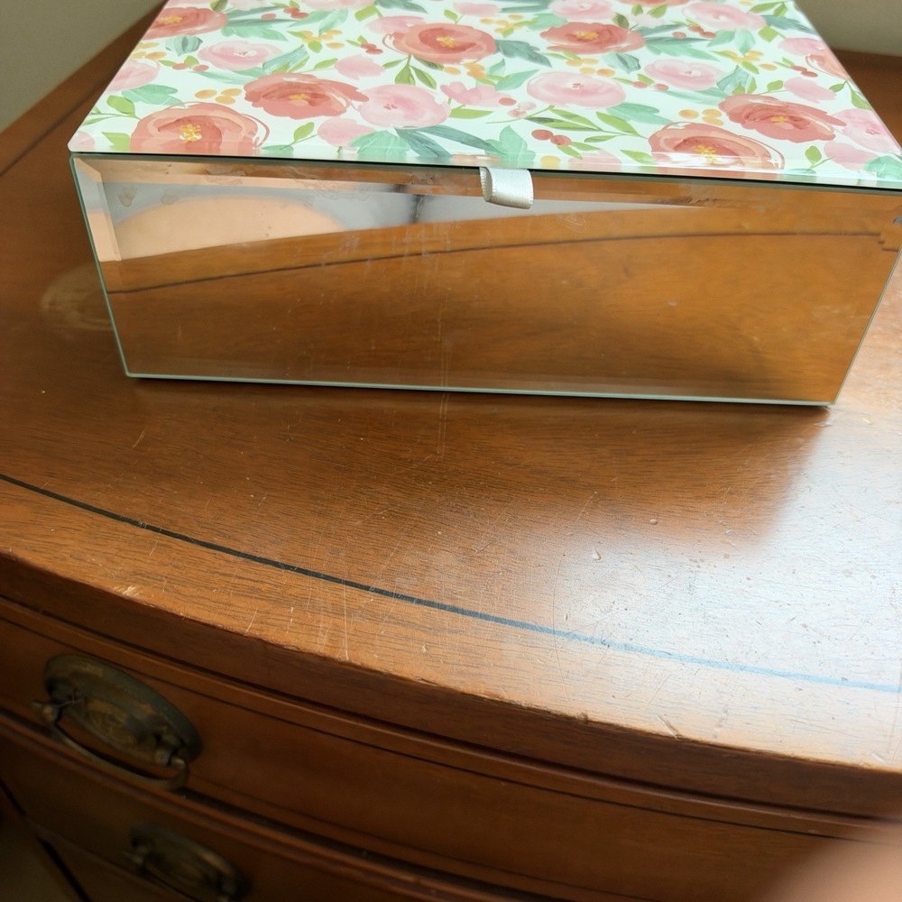 The Farmhouse Rachel Ashwell Floral Glass Keepsake Jewelry Trinket Box